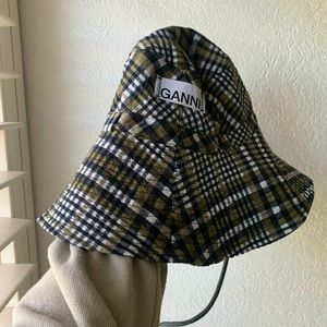 Ganni bucket hat NWOT